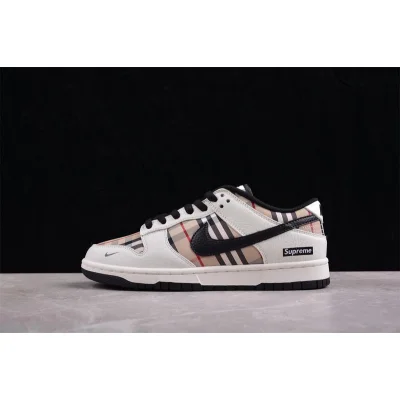 Supreme x Burberry x Nike Dunk Low "Beige" фото № 5 Supreme x Burberry x Nike Dunk Low "Beige" фото № 5