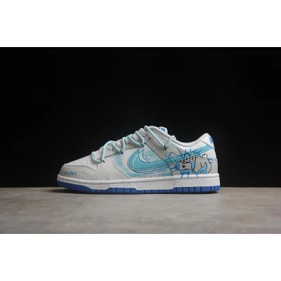 Kaws x Nike Dunk Low "Holiday Blue" фото № 7