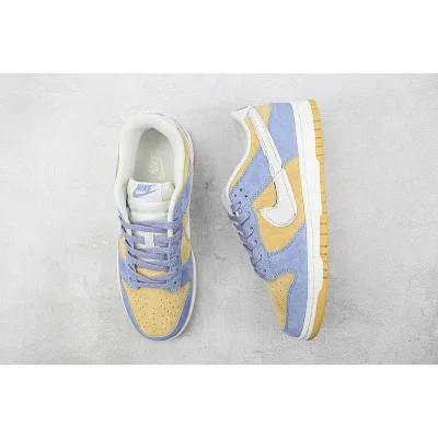Otomo Katsuhiro x Nike SB Dunk Low "Light Blue/Yellow" фото № 6