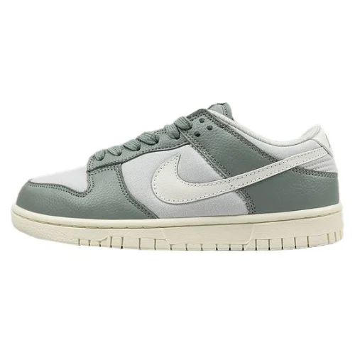 Nike Dunk Low "Mica Green"