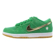 Nike SB Dunk Low Nike SB Dunk Low