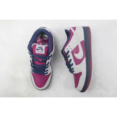 Nike SB Dunk Low "Atmosphere Grey/True Berry" фото № 6