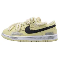 Nike SB Dunk Low "Sail Yellow"
