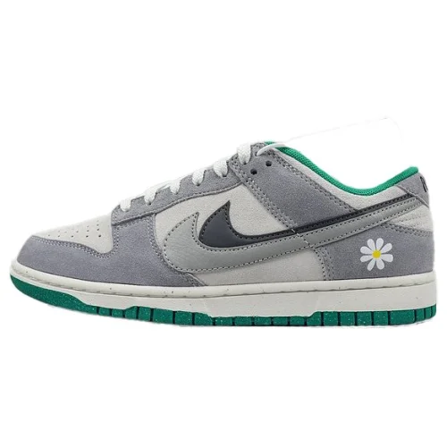 Nike Dunk Low "Grey/White Daisy"