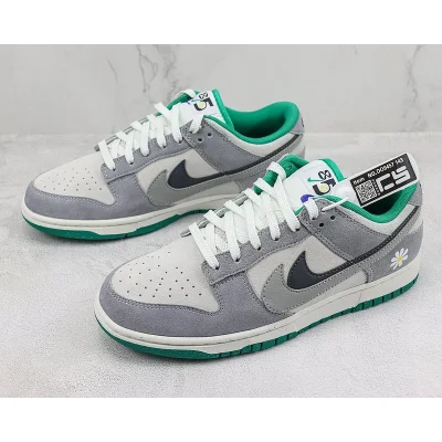 Nike Dunk Low "Grey/White Daisy" фото № 5