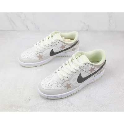 Nike Dunk Low "Stars" фото № 5