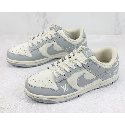 Louis Vuitton x Nike Dunk Low "Virgil/Grey/Off White" фото № 5