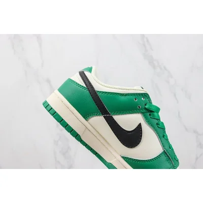 Nike Dunk Low "Lottery Pack/Malachite Green" фото № 3 Nike Dunk Low "Lottery Pack/Malachite Green" фото № 3