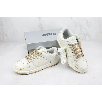 Nike Dunk Low "Off White/Mini Swoosh/Beige" фото № 7 Nike Dunk Low "Off White/Mini Swoosh/Beige" фото № 7