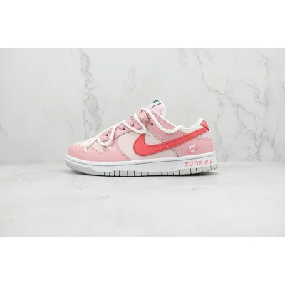 Nike Dunk Low "Red/Pale Coral" фото № 2
