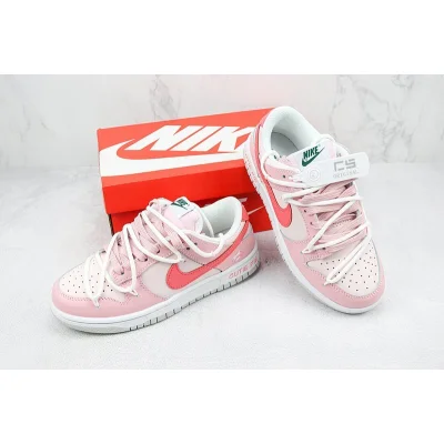 Nike Dunk Low "Red/Pale Coral" фото № 7
