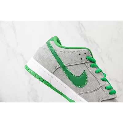 Nike Dunk Low "Matte Silver/Classic Green" фото № 3