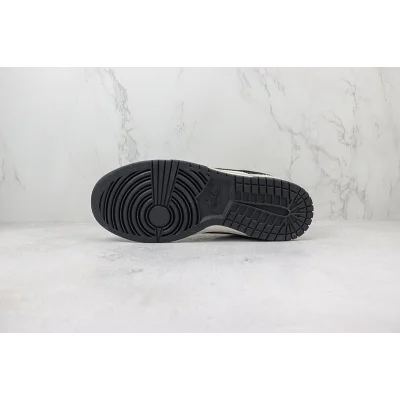 Stussy x Nike Dunk Low "Black/Craftpaper Beige" фото № 8