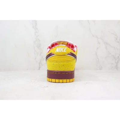 Tagz Footwear x Nike Dunk Low "Yellow Lobster" фото № 9 Tagz Footwear x Nike Dunk Low "Yellow Lobster" фото № 9