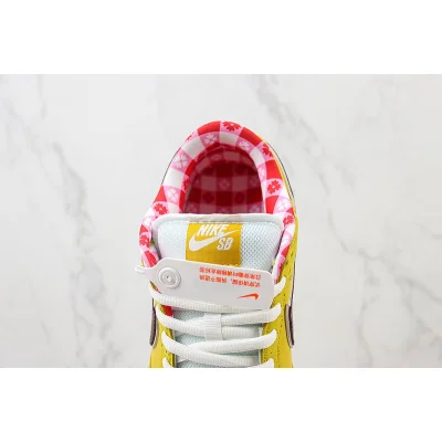 Tagz Footwear x Nike Dunk Low "Yellow Lobster" фото № 5 Tagz Footwear x Nike Dunk Low "Yellow Lobster" фото № 5
