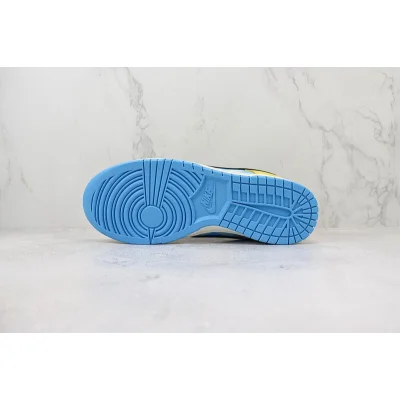 The Powerpuff Girls x Nike Dunk Low "Yellow Bubbles" фото № 8 The Powerpuff Girls x Nike Dunk Low "Yellow Bubbles" фото № 8