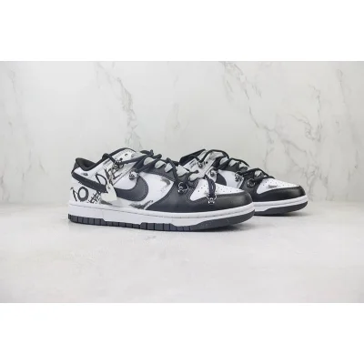 Nike Dunk Low "Love Never Die" фото № 6