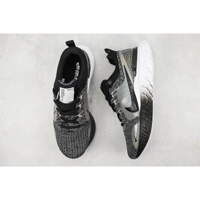 Nike React Infinity Run Flyknit 3 Premium "Black Zebra Iridescent" фото № 6