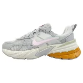 Nike Runtekk "Grey/Pink Sail"