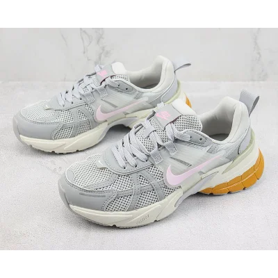 Nike Runtekk "Grey/Pink Sail" фото № 5