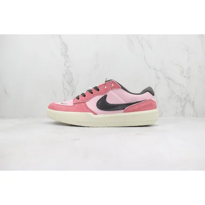 Nike SB Force 58 "Barbie" фото № 2