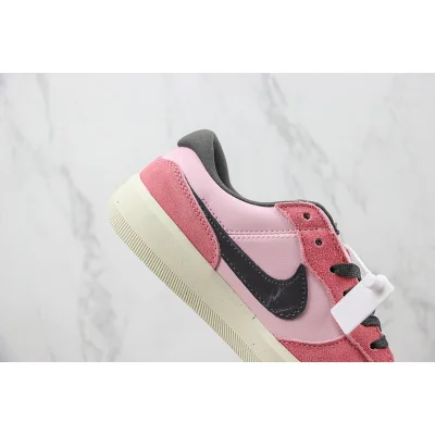 Nike SB Force 58 "Barbie" фото № 3
