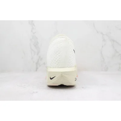 Nike ZoomX Vaporfly Next 3 "White/Ivory/Black" фото № 9 Nike ZoomX Vaporfly Next 3 "White/Ivory/Black" фото № 9