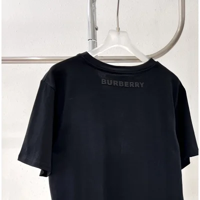 Футболка Burberry Smile "Black" фото № 2 Футболка Burberry Smile "Black" фото № 2