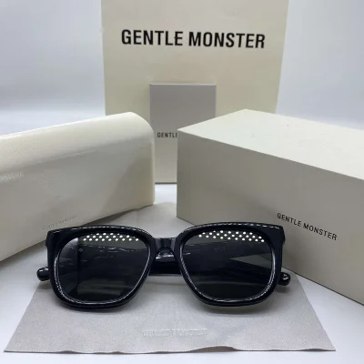 Солнцезащитные очки Gentle Monster Temples Decorated By Symbol "Black" фото № 8