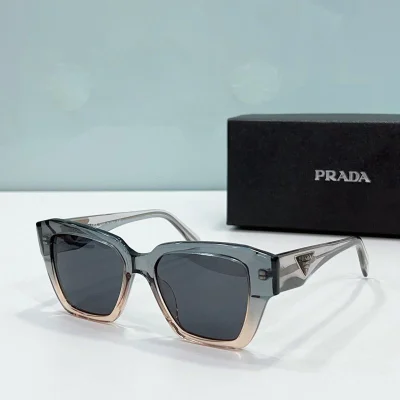 Солнцезащитные очки Prada Hexagon Shaped "Gray/Beige" фото № 2