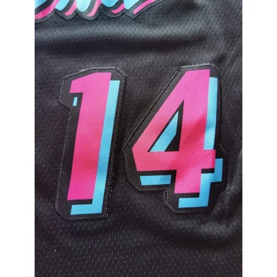 Баскетбольная Джерси Nike Miami Heat 19-20 №14 Tyler Herro "Black" фото № 4 Баскетбольная Джерси Nike Miami Heat 19-20 №14 Tyler Herro "Black" фото № 4