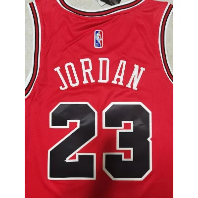 Баскетбольная Джерси Nike Chicago Bulls 21-22 №23 Michael Jordan "Red" фото № 2