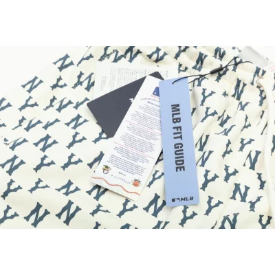 Брюки-джоггеры MLB Monogram Allover "White" фото № 4