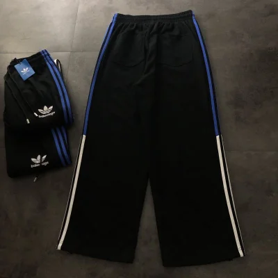 Штаны Balenciaga X Adidas With Small Logo And Lettering "Black" фото № 8