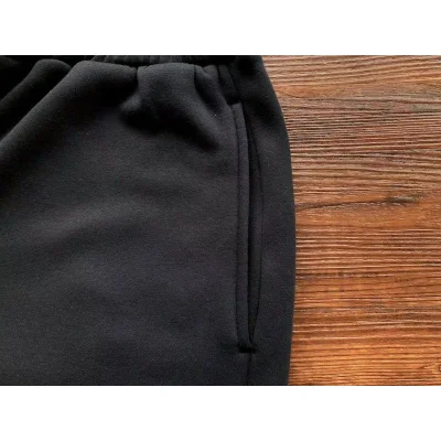 Спортивные штаны Lacoste Plain With Small Front Logo "Black" фото № 3 Спортивные штаны Lacoste Plain With Small Front Logo "Black" фото № 3