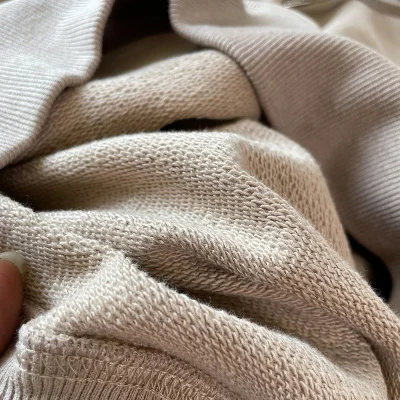 Худи Amiri Cotton With Small Red Letter Logo "Beige" фото № 5