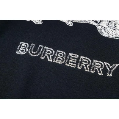 Худи Burberry White Frontside Logo And Print Warrior And Horse "Black" фото № 4