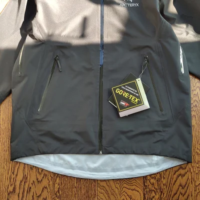 Ветровка Arcteryx Gore-Tex Solid Color "Black" фото № 7