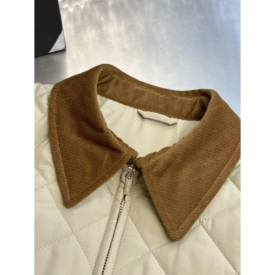 Куртка Miu Miu Frontside Beige Logotype Miu Miu "Beige" фото № 4 Куртка Miu Miu Frontside Beige Logotype Miu Miu "Beige" фото № 4