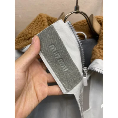 Куртка Miu Miu Frontside White Round Logo "Gray" фото № 4