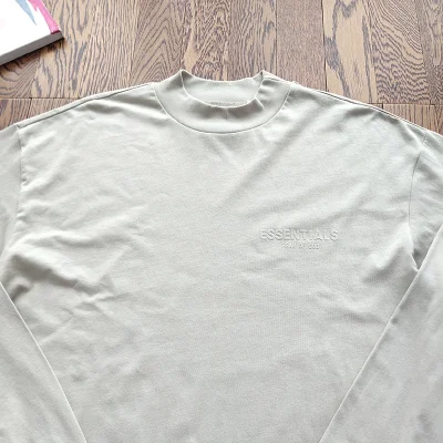 Лонгслив Fear Of God With The Inscription Of The Logo "Cream" фото № 6