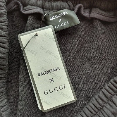 Шорты Balenciaga X Gucci Graffiti Logo "Black" фото № 2