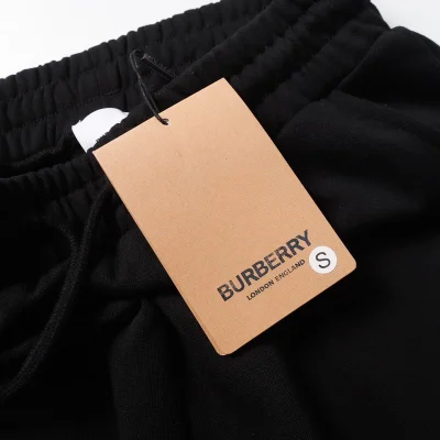 Шорты Burberry Logo-Wreath Pink "Black" фото № 6 Шорты Burberry Logo-Wreath Pink "Black" фото № 6