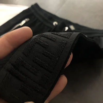 Шорты Fendi Brand Strip With Logo "Black" фото № 3 Шорты Fendi Brand Strip With Logo "Black" фото № 3