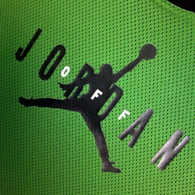 Футболка Air Jordan X Off White With Logo "Green/Black" фото № 3 Футболка Air Jordan X Off White With Logo "Green/Black" фото № 3