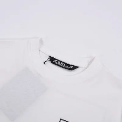 Футболка Arcteryx Multi-Colored Skeleton Print "White" фото № 3 Футболка Arcteryx Multi-Colored Skeleton Print "White" фото № 3