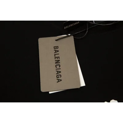 Футболка Balenciaga Logo With Heart "Black" фото № 2 Футболка Balenciaga Logo With Heart "Black" фото № 2