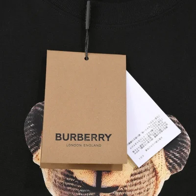 Футболка Burberry With An Animalistic Print — Bright "Black" фото № 4