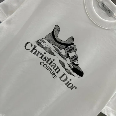 Футболка Christian Dior One Sneaker Frontside Logo "White" фото № 3