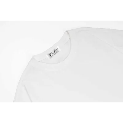 Футболка Comme des Garçons Play Heart Eyes with Contrast "White" фото № 2